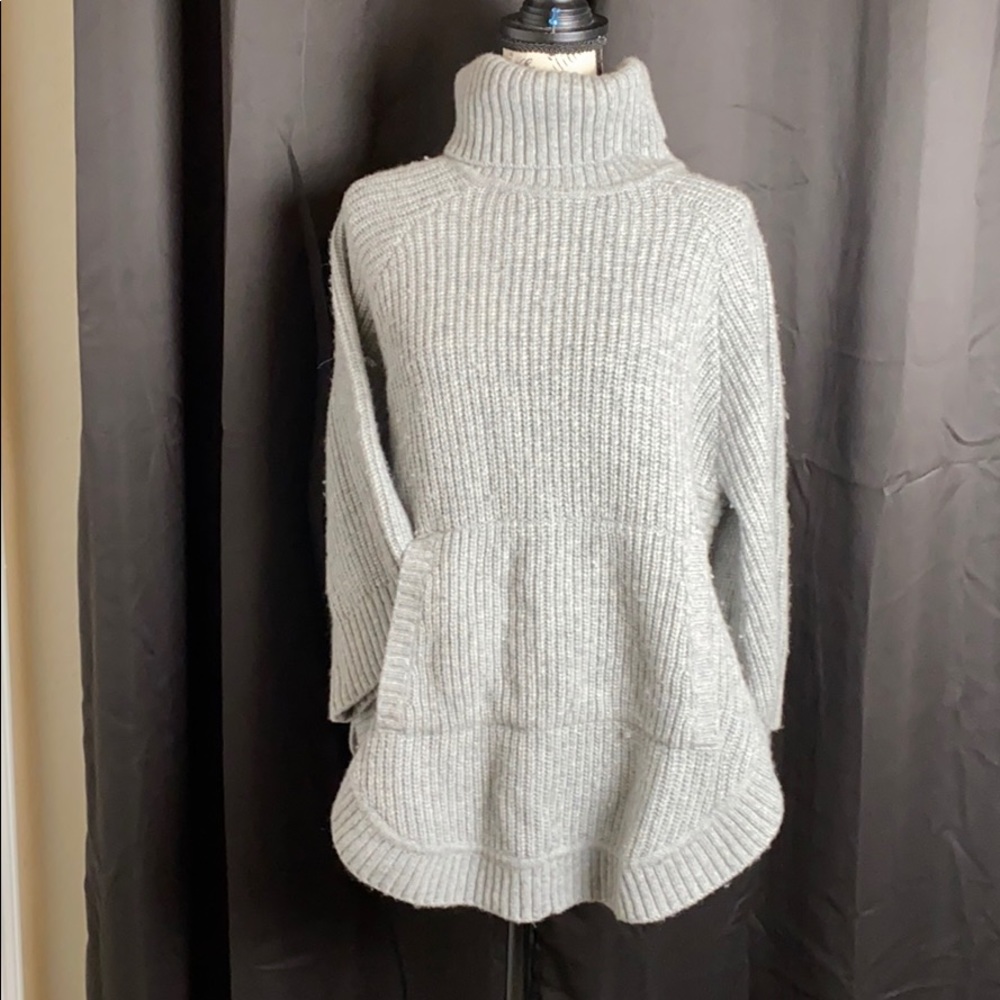 UGG Sweater